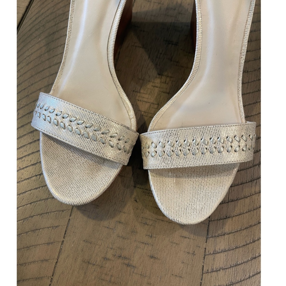 Jack Rogers Cream and Silver Open Toe Wooden Wedges with Ankle Strap - Picture 6 of 10
